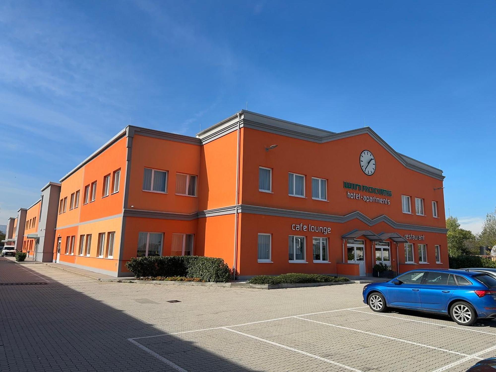 Winrooms "Hotel&Appartement" Wiener Neustadt Eksteriør billede