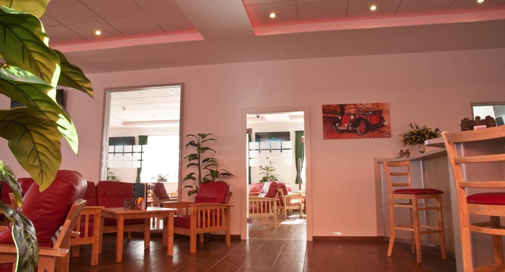 Winrooms "Hotel&Appartement" Wiener Neustadt Eksteriør billede