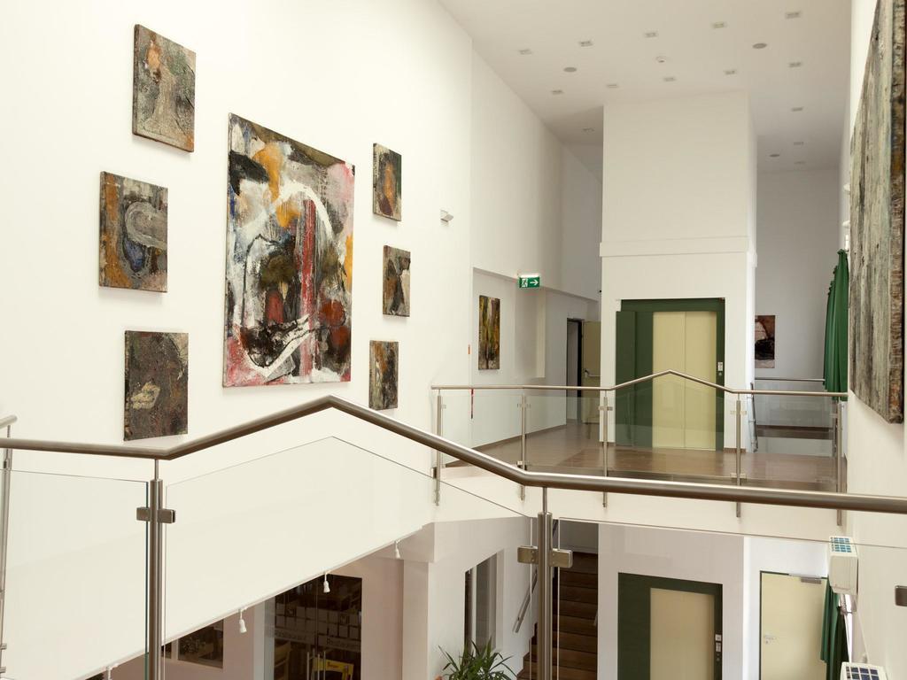 Winrooms "Hotel&Appartement" Wiener Neustadt Eksteriør billede