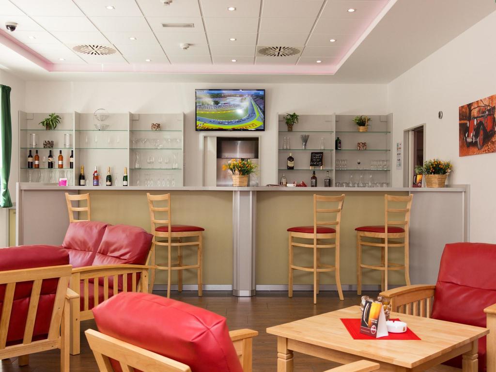 Winrooms "Hotel&Appartement" Wiener Neustadt Eksteriør billede