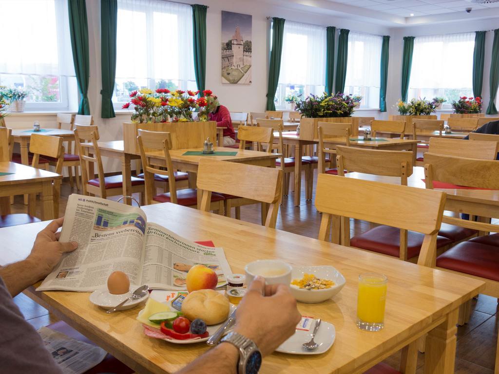 Winrooms "Hotel&Appartement" Wiener Neustadt Eksteriør billede